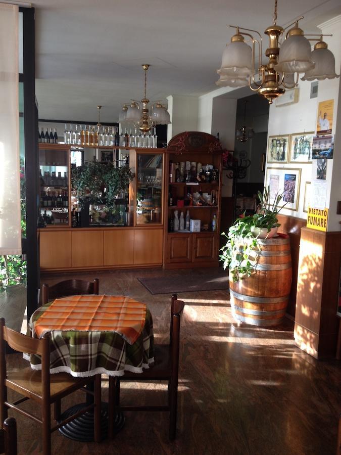 Ristorante Albergo Da Giovanni Carvico Zewnętrze zdjęcie