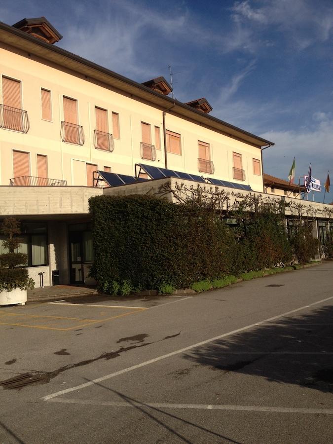 Ristorante Albergo Da Giovanni Carvico Zewnętrze zdjęcie