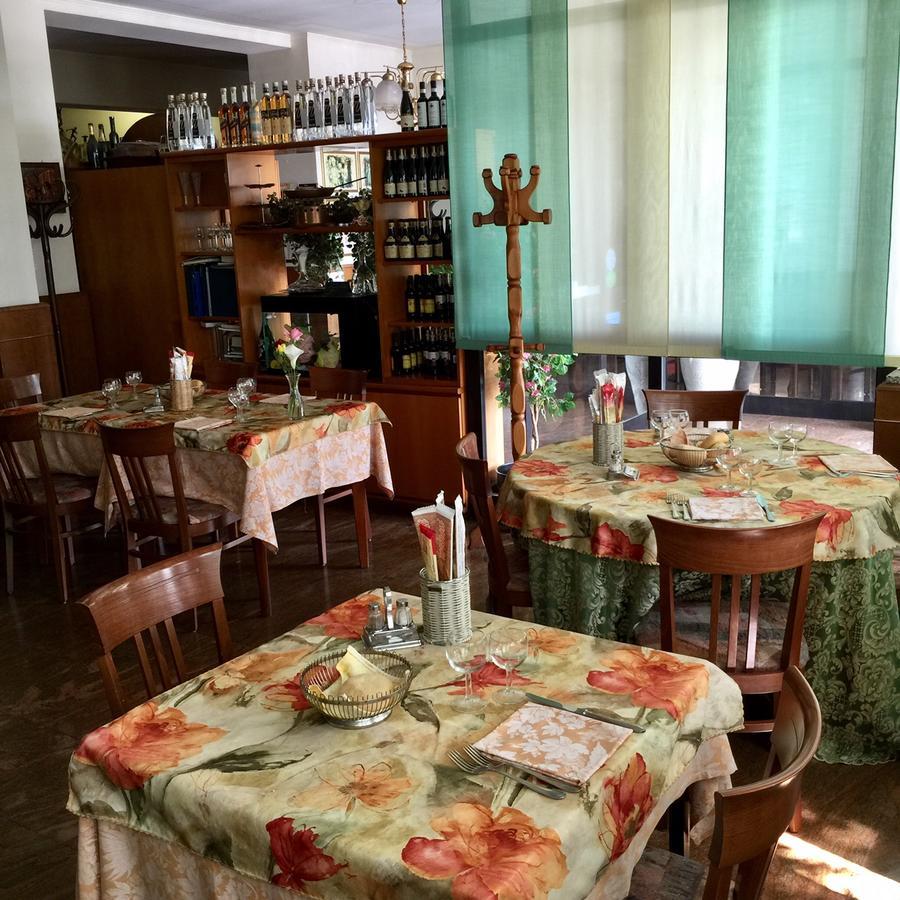 Ristorante Albergo Da Giovanni Carvico Zewnętrze zdjęcie